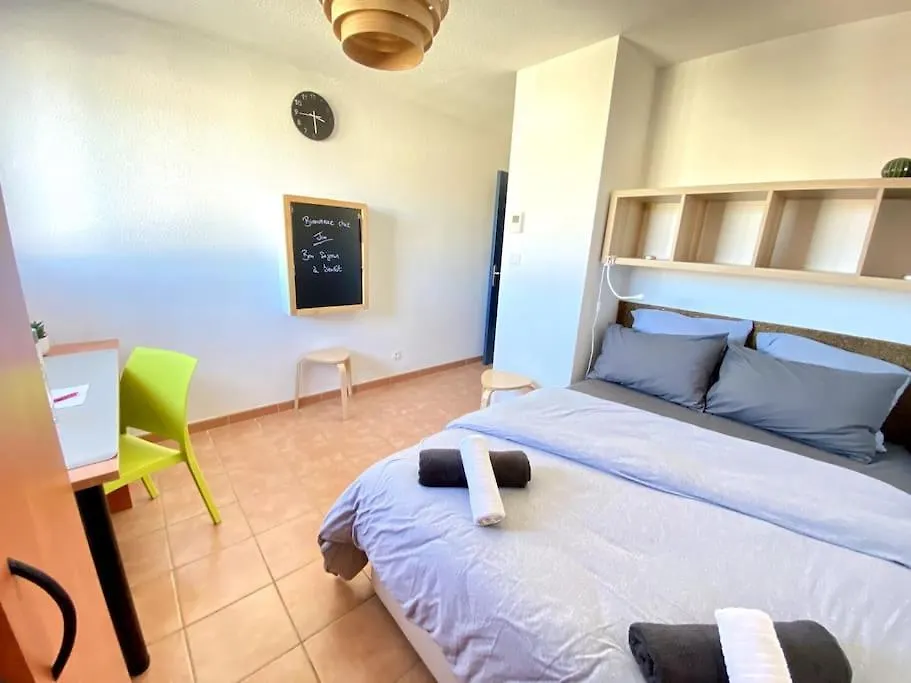 Charmant Studio Moderne Centre & Gare D'Avignon Apartment