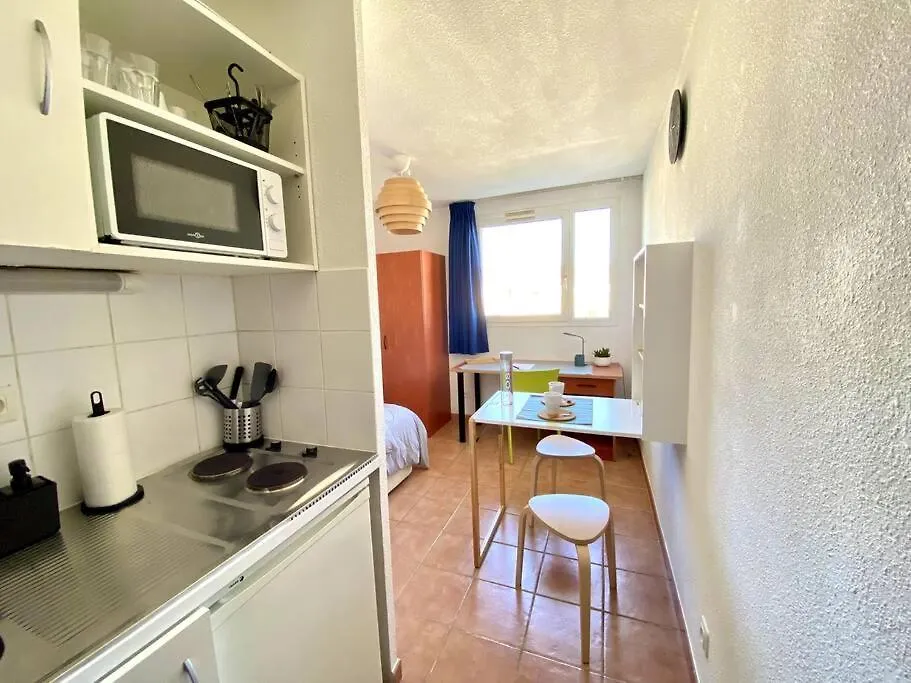 Apartment Charmant Studio Moderne Centre & Gare D'Avignon